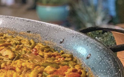 Corporate Events with a Twist: Why Companies Love Paella Catering